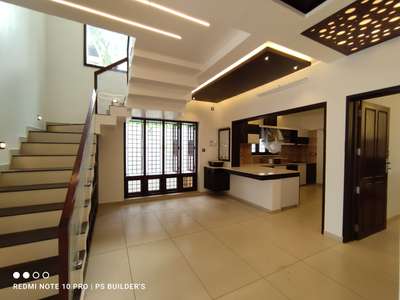 Ceiling, Lighting, Staircase Designs by Civil Engineer PS Builders , Thiruvananthapuram | Kolo