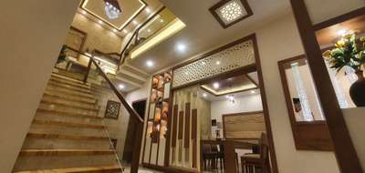 Ceiling, Dining, Table, Furniture, Staircase Designs by Architect Shan Tirur, Malappuram | Kolo