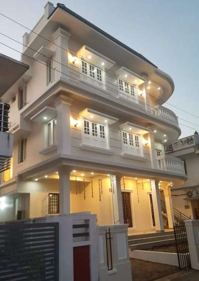 Exterior, Lighting Designs by Civil Engineer Radhakrishnan  Radhakrishnan , Ernakulam | Kolo