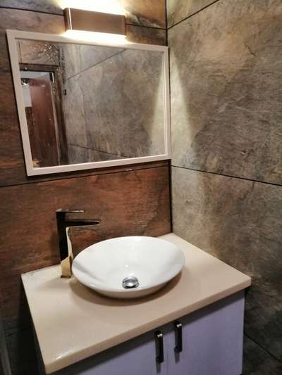 Bathroom Designs by Interior Designer Sarath Kumar, Kannur | Kolo