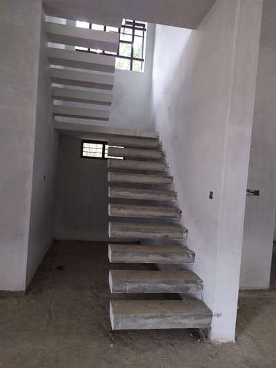 Staircase Designs by Contractor sajees kumar sajeesh kumar, Malappuram | Kolo