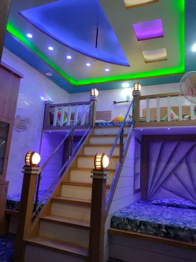 Ceiling, Lighting, Staircase Designs by Contractor Sabu saifi Sabu saifi, Gurugram | Kolo
