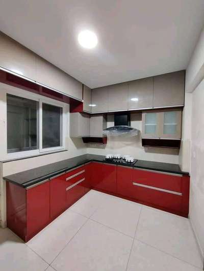Kitchen, Lighting, Storage, Window, Flooring Designs by Carpenter Aman Khan Aman Khan, Delhi | Kolo