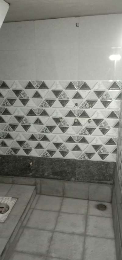 Bathroom, Wall Designs by Flooring Ram Kishor, Ghaziabad | Kolo