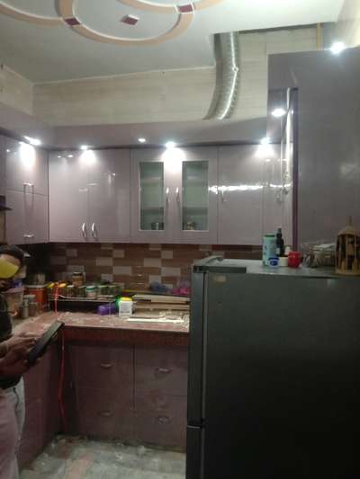Kitchen, Lighting, Storage Designs by Carpenter suhail khan, Faridabad | Kolo