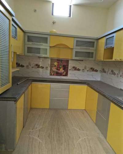 Kitchen, Storage Designs by Contractor salauddin saifi, Delhi | Kolo