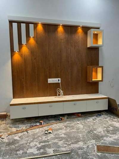 Living, Lighting, Storage Designs by Contractor Amrit Singh, Delhi | Kolo