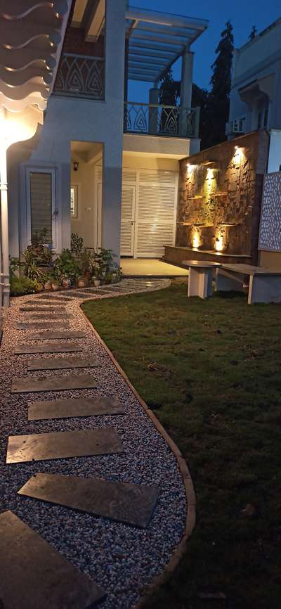 Exterior, Lighting, Outdoor Designs by Gardening & Landscaping Annuday Creative  Gardening , Bhopal | Kolo