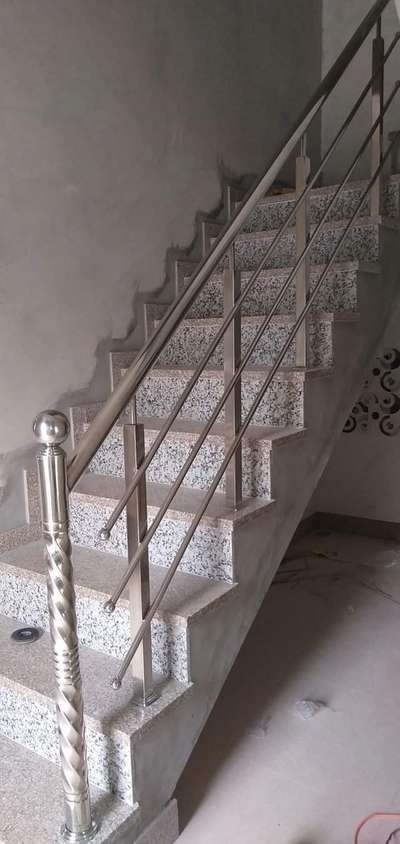 Staircase Designs by Building Supplies yusuf ali, Ghaziabad | Kolo