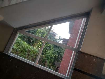 Window Designs by Glazier Aurangziab Khan, Gautam Buddh Nagar | Kolo