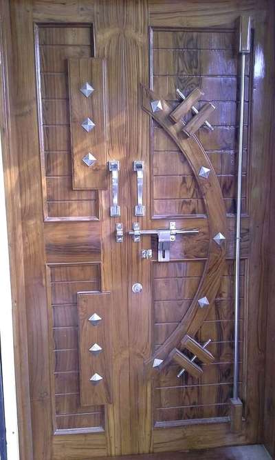 Door Designs by Carpenter Anish Khan, Gurugram | Kolo