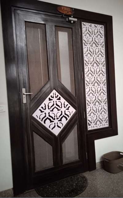 Door Designs by Contractor shamim shifi, Delhi | Kolo