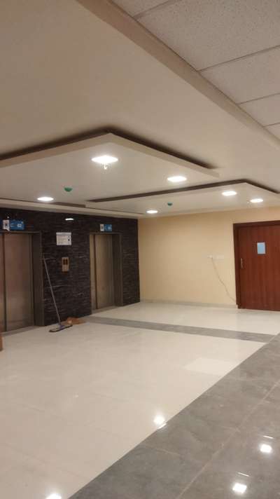Ceiling, Flooring, Lighting Designs by Interior Designer AAKIL KHAN, Gautam Buddh Nagar | Kolo