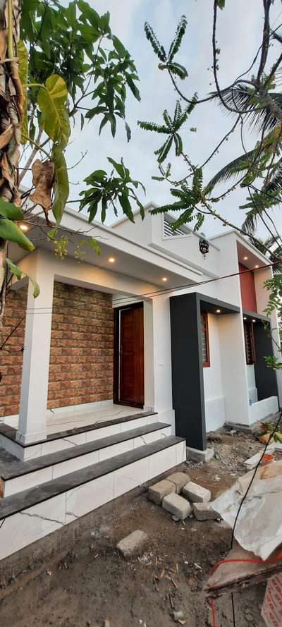 Exterior Designs by Contractor VISHNU CV, Ernakulam | Kolo