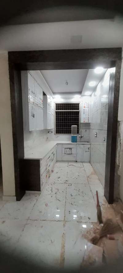 Ceiling, Kitchen, Lighting, Storage Designs by Carpenter Mohd Arwaz, Delhi | Kolo