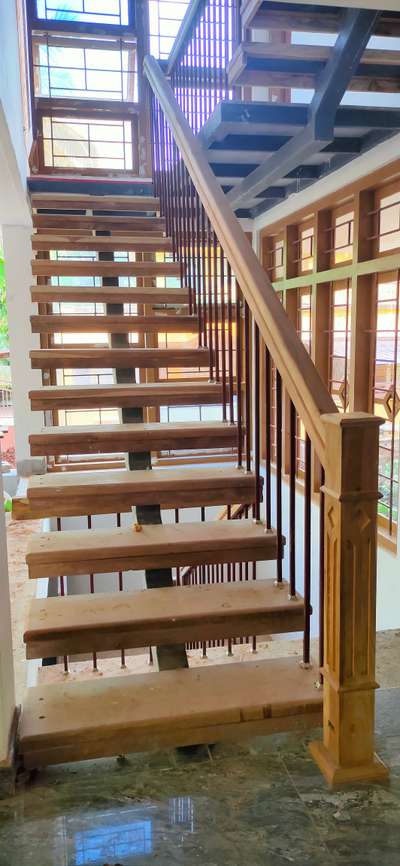 Staircase Designs by Carpenter SUJITH P V, Palakkad | Kolo
