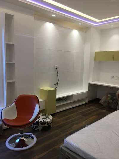 Furniture, Bedroom, Storage, Lighting, Wall Designs by Contractor akhlaque saifi, Delhi | Kolo