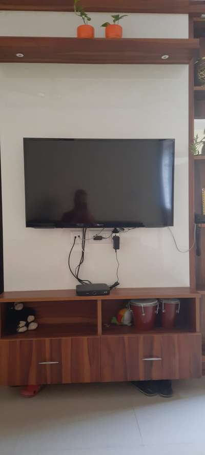 Carpenter
electrician
tiles Pathar
9368609856 | Kolo