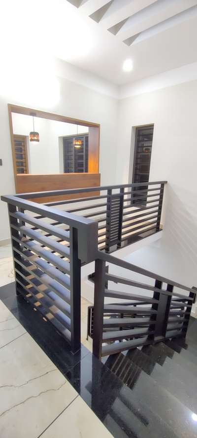 Staircase Designs by Carpenter Rejith Rajendran, Thiruvananthapuram | Kolo