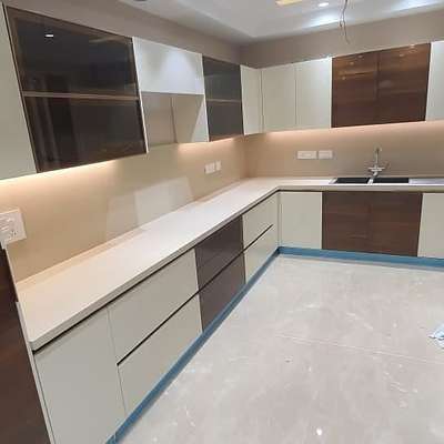 Kitchen, Storage Designs by Contractor Vikash Nirwan, Gautam Buddh Nagar | Kolo