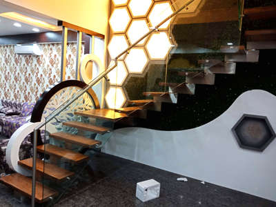 Staircase, Wall, Storage Designs by Contractor WORLD TECH  CONSTRUCTION COMPANY , Delhi | Kolo