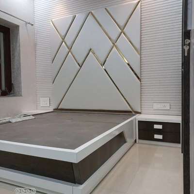 Furniture, Storage, Bedroom, Wall Designs by Building Supplies wajid Khan, Gurugram | Kolo