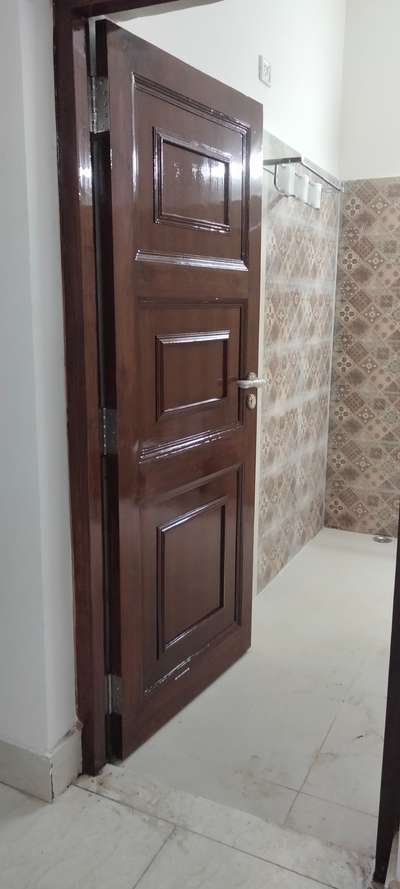 Door Designs by Contractor Laxman Kumar , Ghaziabad | Kolo