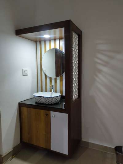 Bathroom Designs by Carpenter Prajeesh Kt, Kannur | Kolo