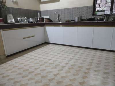 Kitchen, Storage, Flooring Designs by Interior Designer sahir anas, Malappuram | Kolo