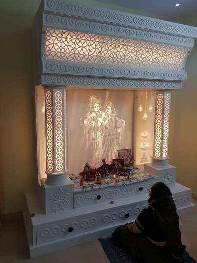 Lighting, Prayer Room, Storage Designs by Carpenter Rajesh Sharma, Delhi | Kolo
