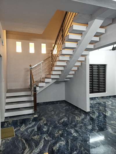 Staircase, Flooring Designs by Contractor Renjith lal, Alappuzha | Kolo