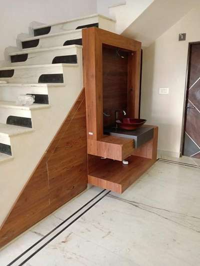 Staircase Designs by Carpenter biju m, Malappuram | Kolo