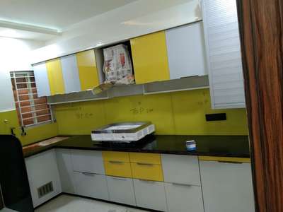 Kitchen, Storage Designs by Interior Designer RAHUL CHOUHAN, Bhopal | Kolo