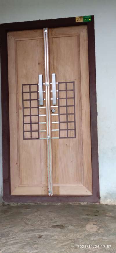 Door Designs by Home Owner Hamzacheenikkal Hamzacheenikkal, Malappuram | Kolo