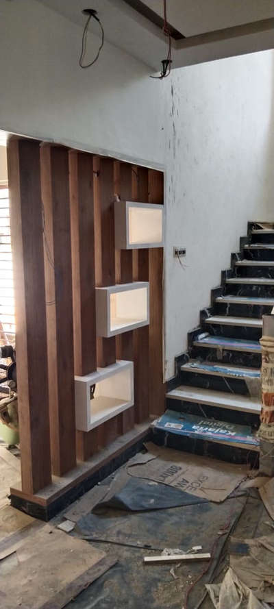 Furniture, Staircase, Wall Designs by Contractor kochu kochu, Thiruvananthapuram | Kolo