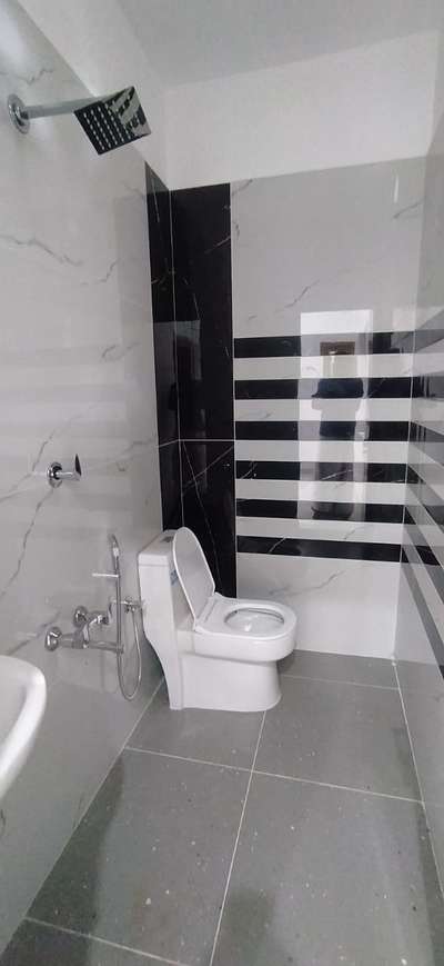 Bathroom Designs by Mason Nimeesh Nimeeshcm , Thrissur | Kolo