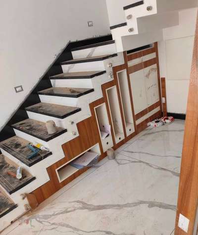 Staircase Designs by Carpenter Hasnain saifi, Faridabad | Kolo