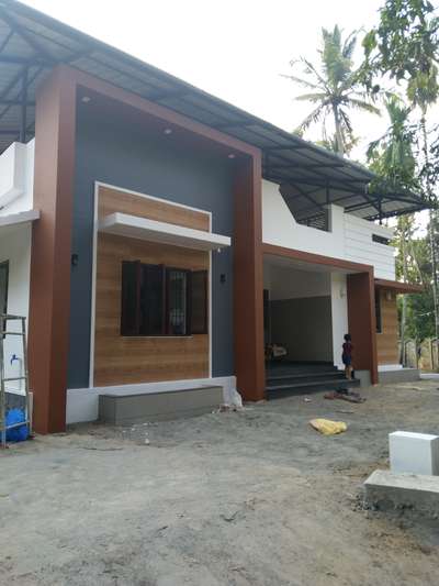 Exterior Designs by Contractor SANEESH SUKUMARAN, Thrissur | Kolo
