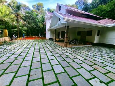 Exterior, Flooring Designs by Gardening & Landscaping veeyem  naturals , Kottayam | Kolo