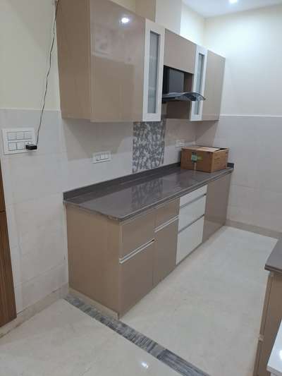 Kitchen, Storage Designs by Flooring Abhay Chauhan, Faridabad | Kolo