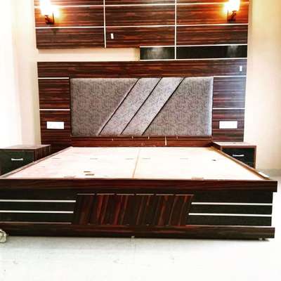 Furniture, Bedroom Designs by Contractor mohd saleem naseeri, Jhajjar | Kolo