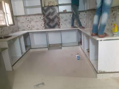 Kitchen, Storage Designs by Flooring Zahid Khan Rajput, Gautam Buddh Nagar | Kolo