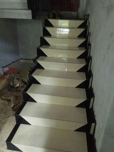 Staircase Designs by Interior Designer സുരേന്ദ്രൻ സുരേന്ദ്രൻ, Palakkad | Kolo