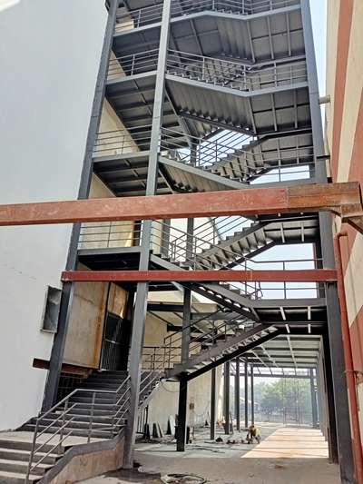 Staircase Designs by Fabrication & Welding Aas Mohammad, Ghaziabad | Kolo
