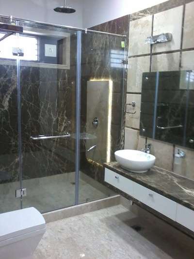 Bathroom Designs by Flooring Gopal Jangid, Delhi | Kolo
