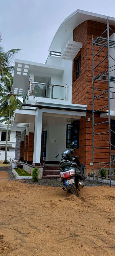 Exterior Designs by Painting Works Shafi Sha, Thrissur | Kolo