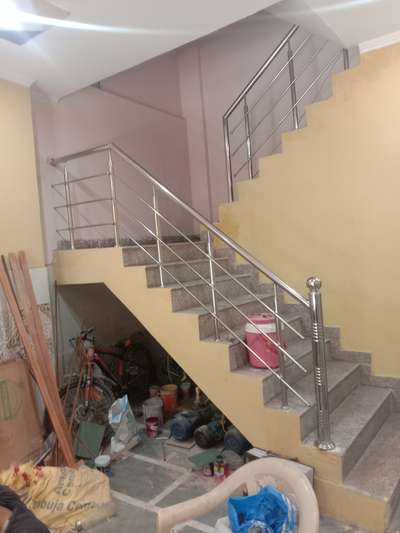 Staircase Designs by Fabrication & Welding Azruddin Saifi, Delhi | Kolo