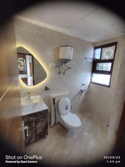 Bathroom Designs by Interior Designer Unico Interio, Faridabad | Kolo