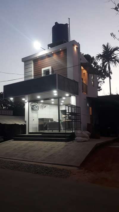 Exterior, Lighting Designs by Contractor sajan k james  സൂര്യ ബിൽഡേഴ്സ്, Wayanad | Kolo