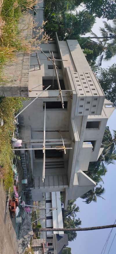 Exterior Designs by Civil Engineer Akshay Prakash, Thrissur | Kolo